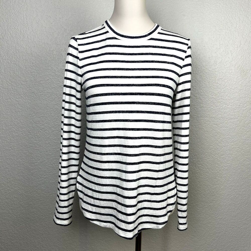 BANANA REPUBLIC Women's Curved Hem Blue Sripes Knit T-SHIRT Lightweight Top